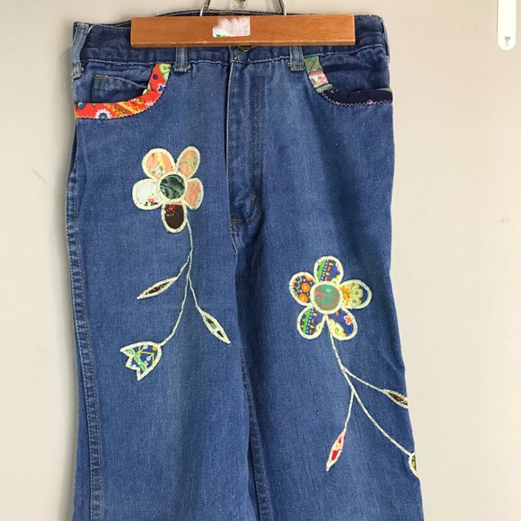 Women's Vintage Pentimento wide flare small size boho applique jeans - Picture 2 of 10